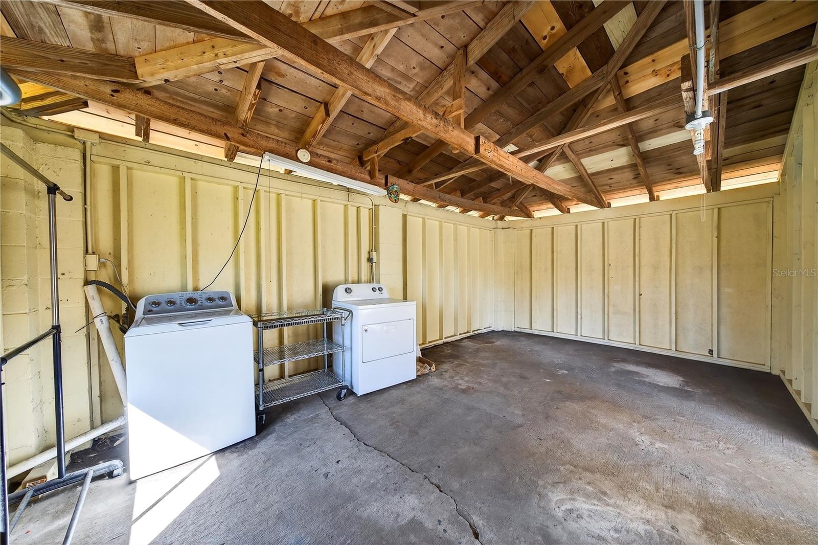 Image 21 of 23 For 765 Baffie Avenue