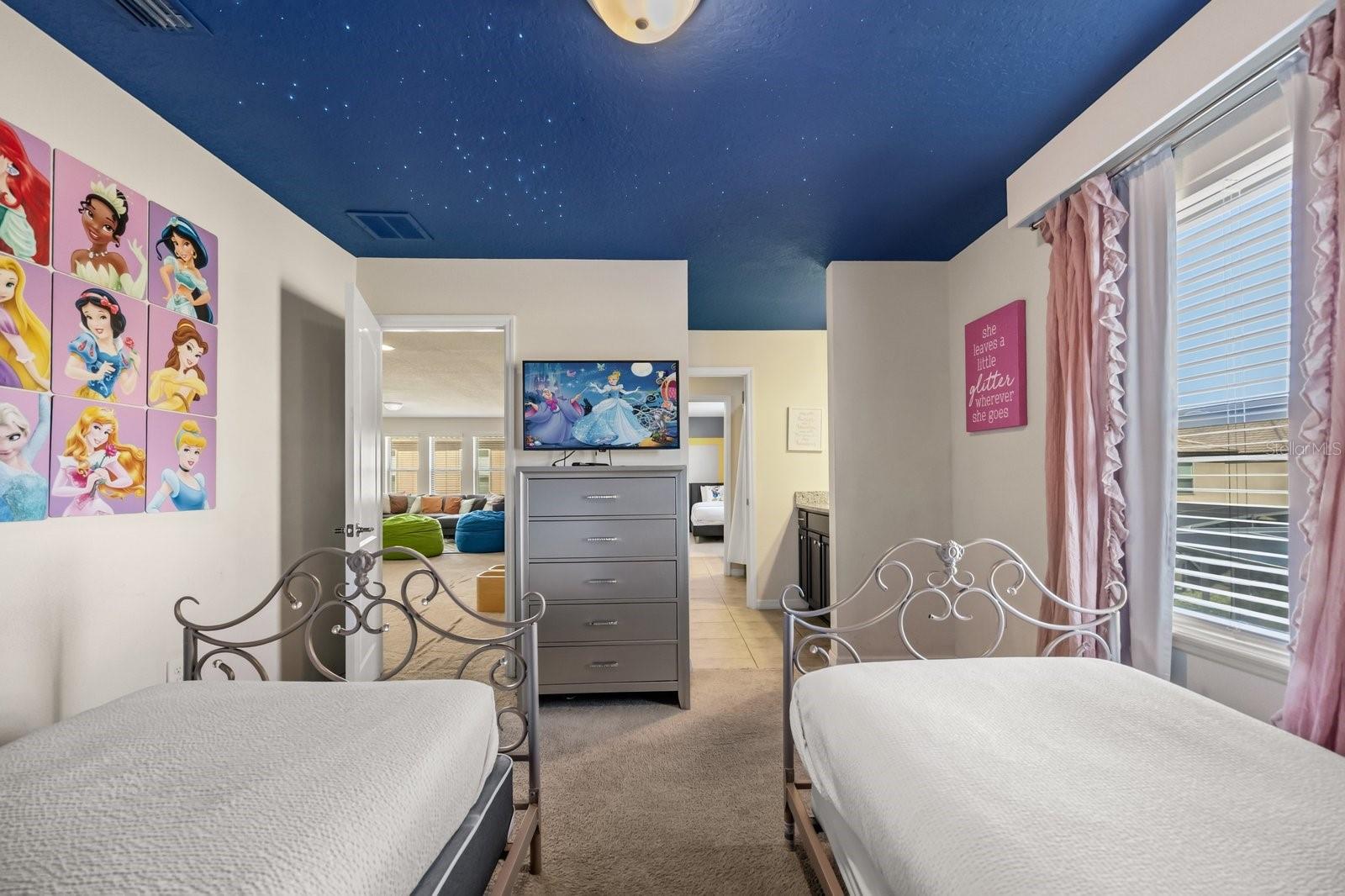 Image 32 of 53 For 1603 Lima Avenue