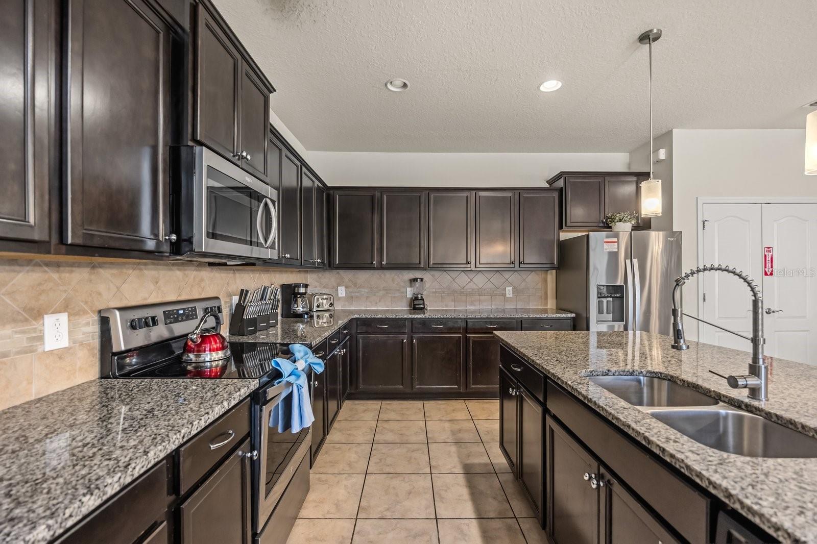 Image 5 of 53 For 1603 Lima Avenue