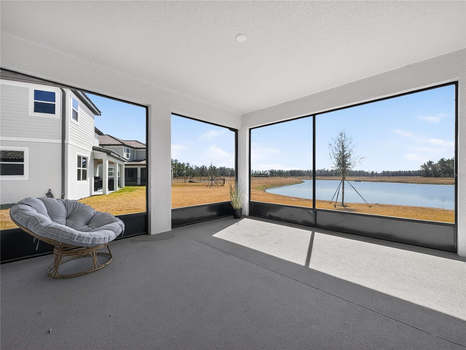 Image 24 of 31 For 1673 Suttonset Trail