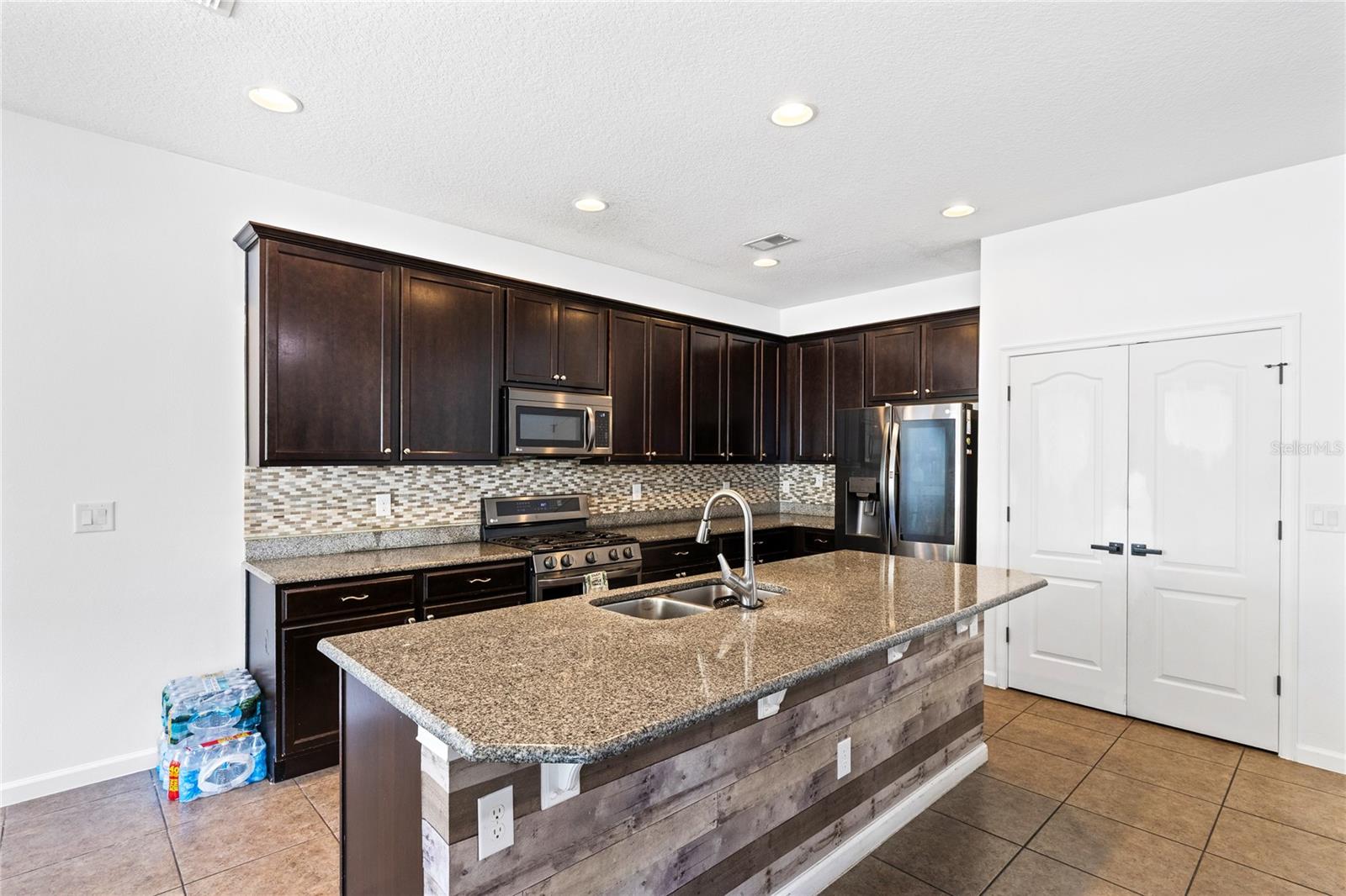 Image 5 of 36 For 873 Haring Lane