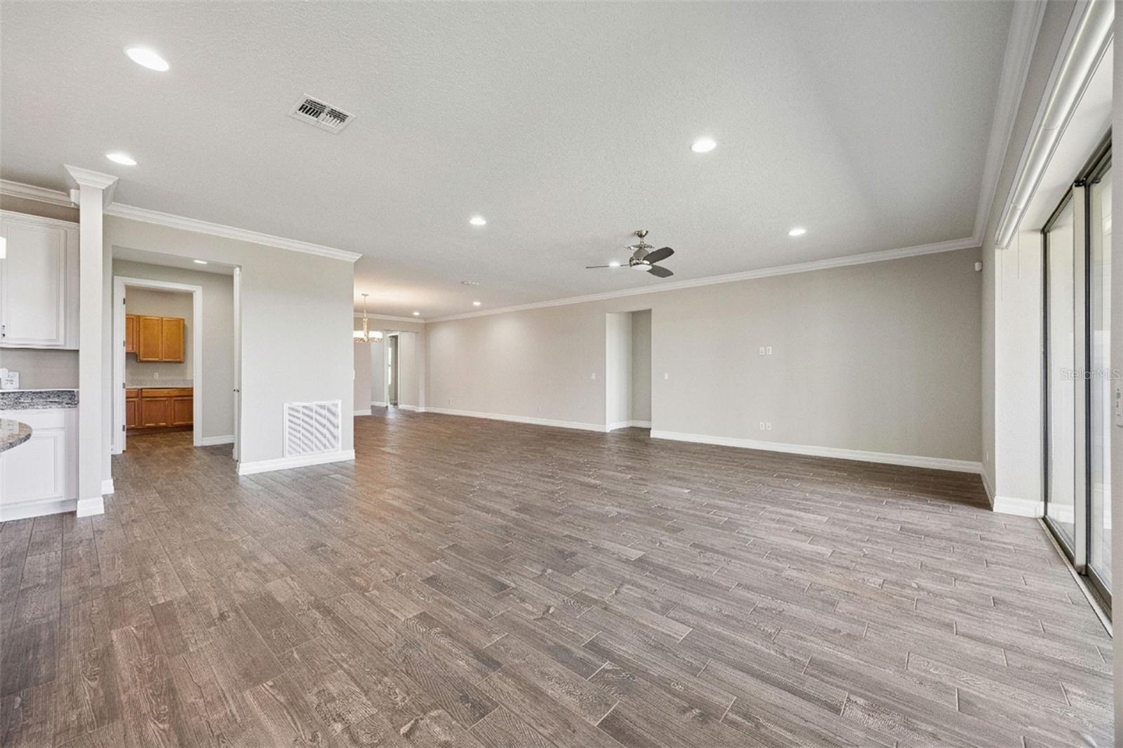 Image 11 of 65 For 5000 Hartwell Court