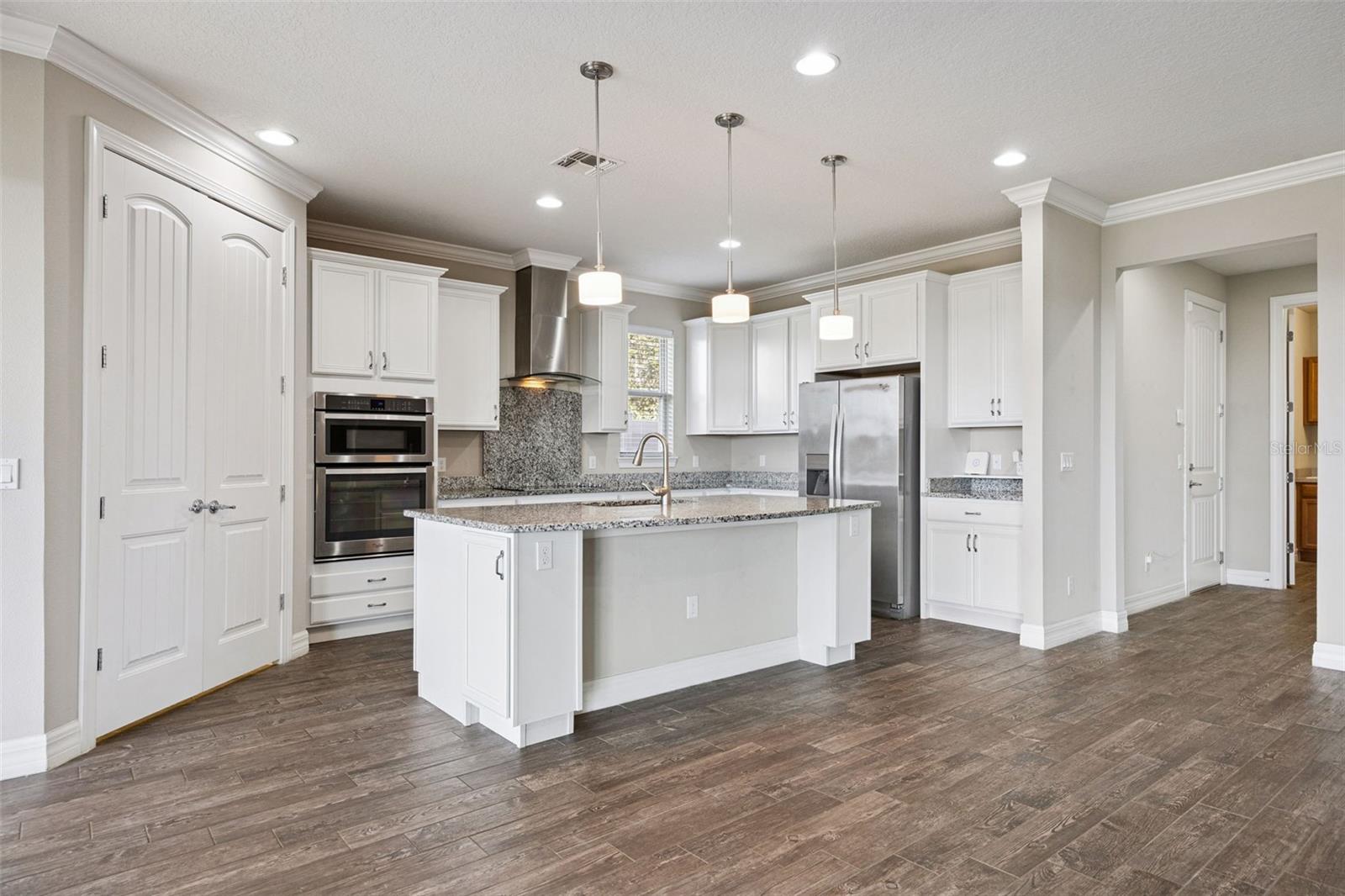 Image 14 of 65 For 5000 Hartwell Court