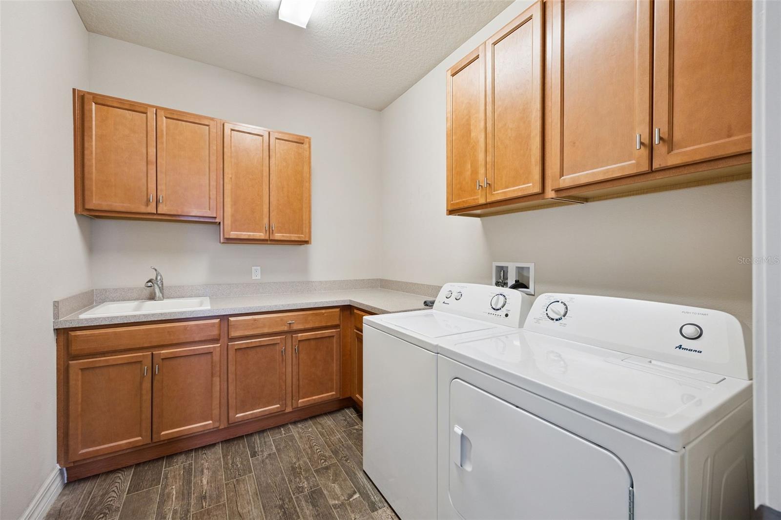 Image 37 of 65 For 5000 Hartwell Court