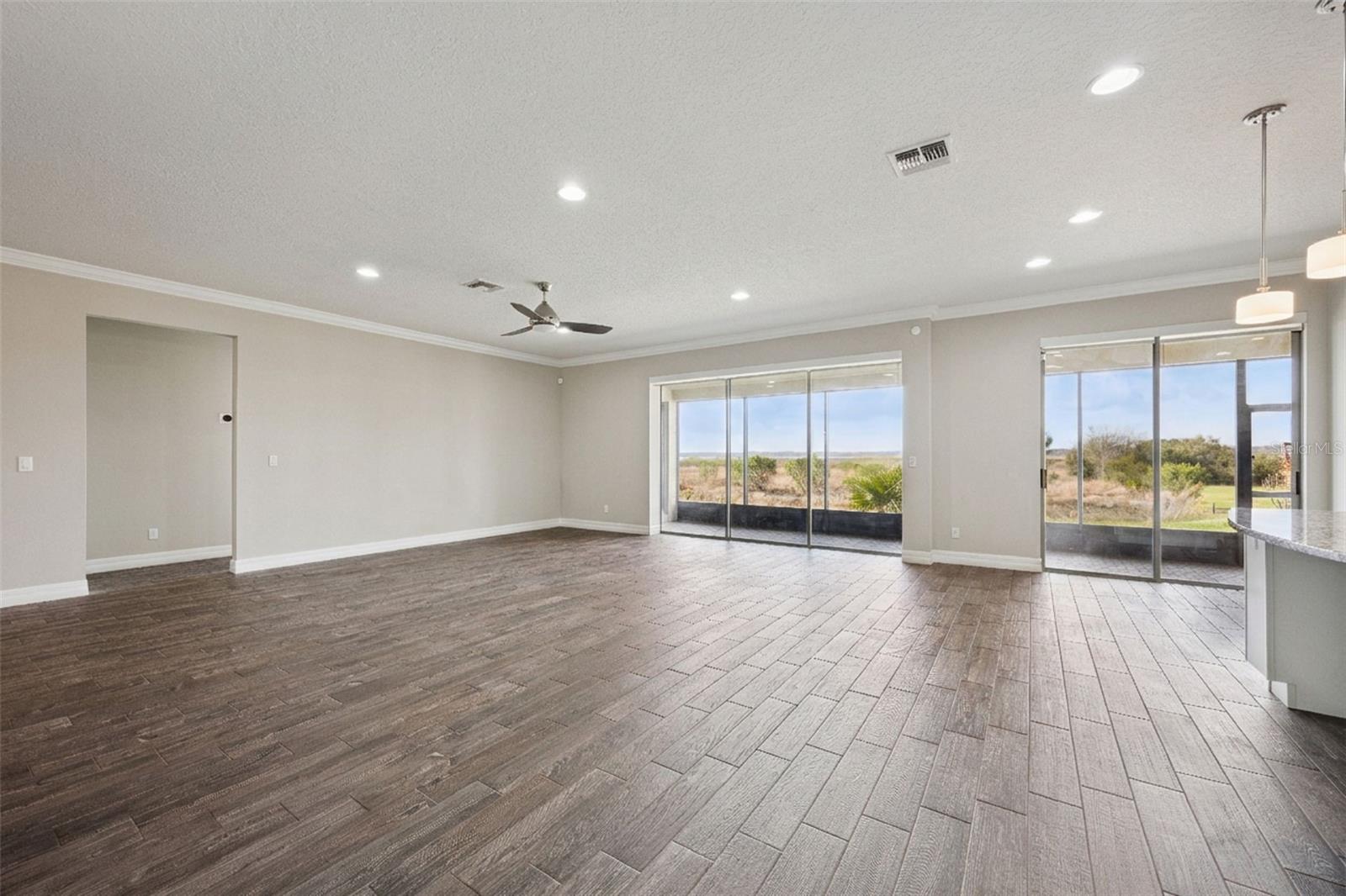 Image 9 of 65 For 5000 Hartwell Court