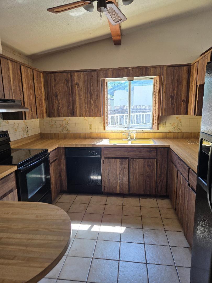 Image 20 of 48 For 226 Griffin Drive