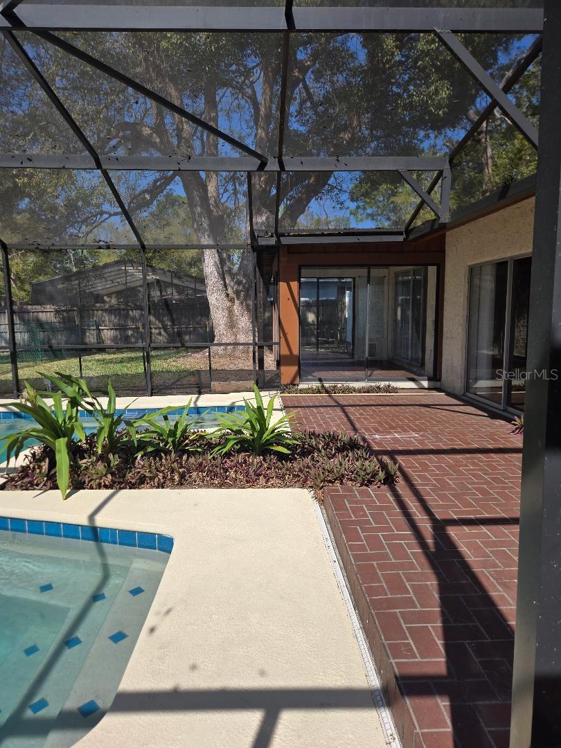 Image 30 of 48 For 226 Griffin Drive