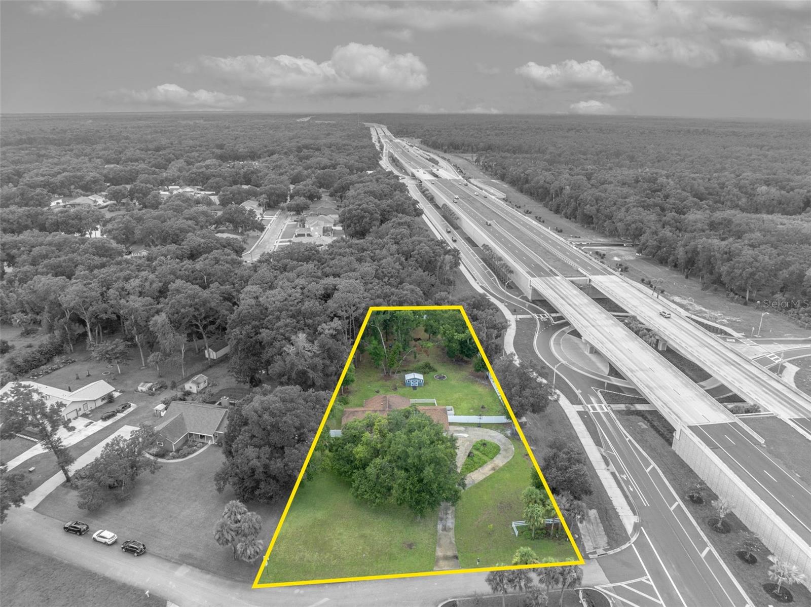 Image 30 of 31 For 100 Ross Lake Lane