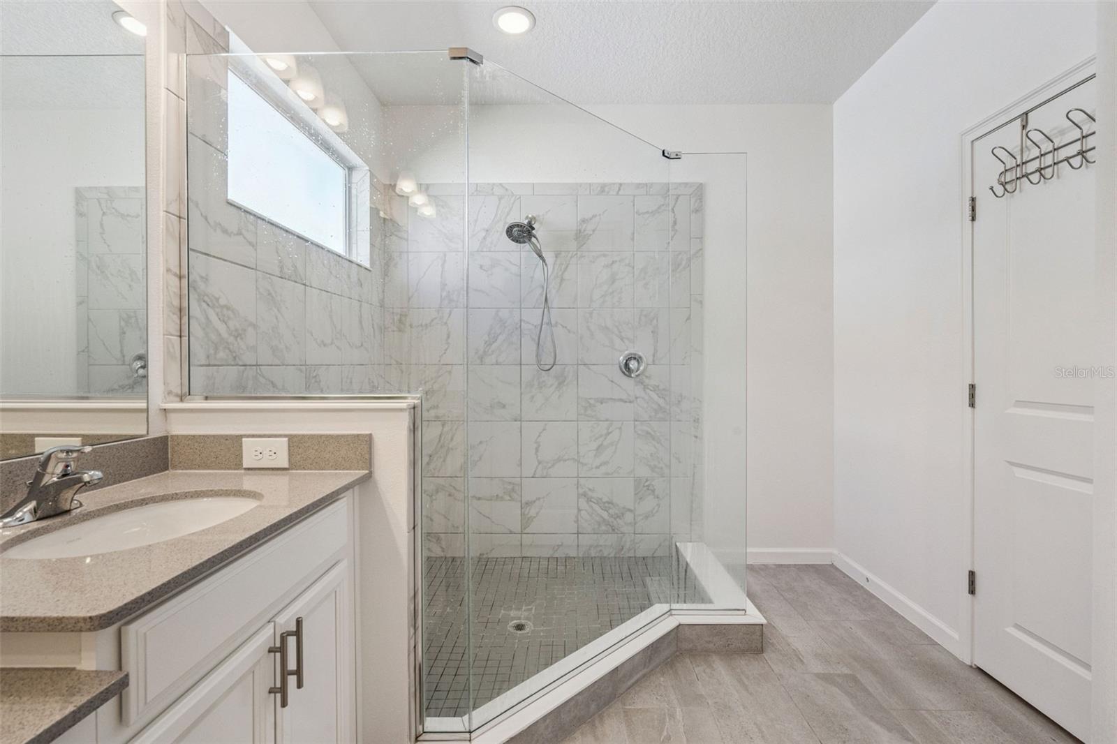 Image 15 of 39 For 609 Fortuna Drive