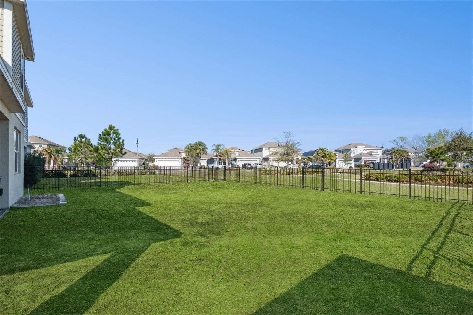 Image 27 of 39 For 609 Fortuna Drive