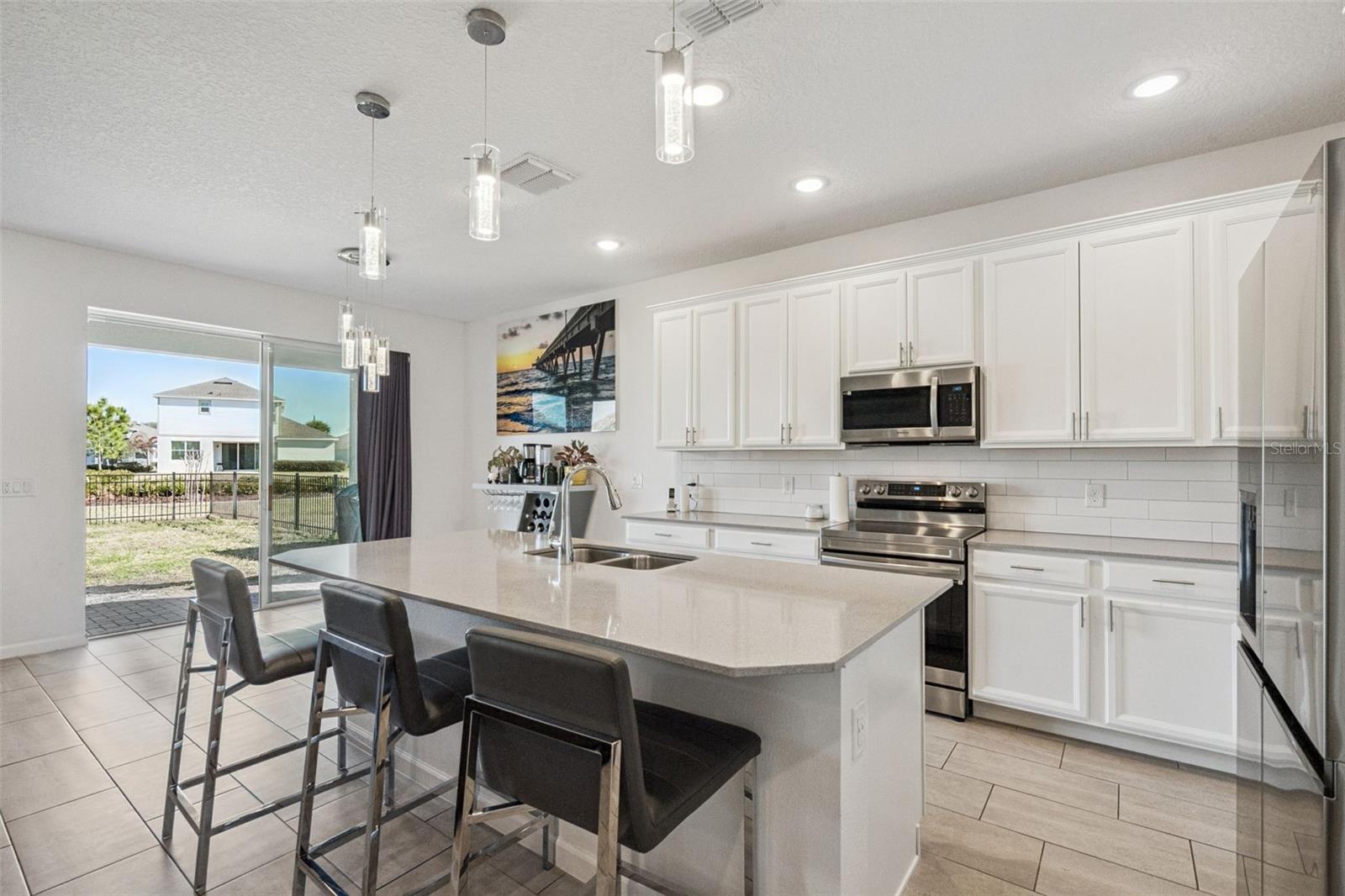 Image 4 of 39 For 609 Fortuna Drive