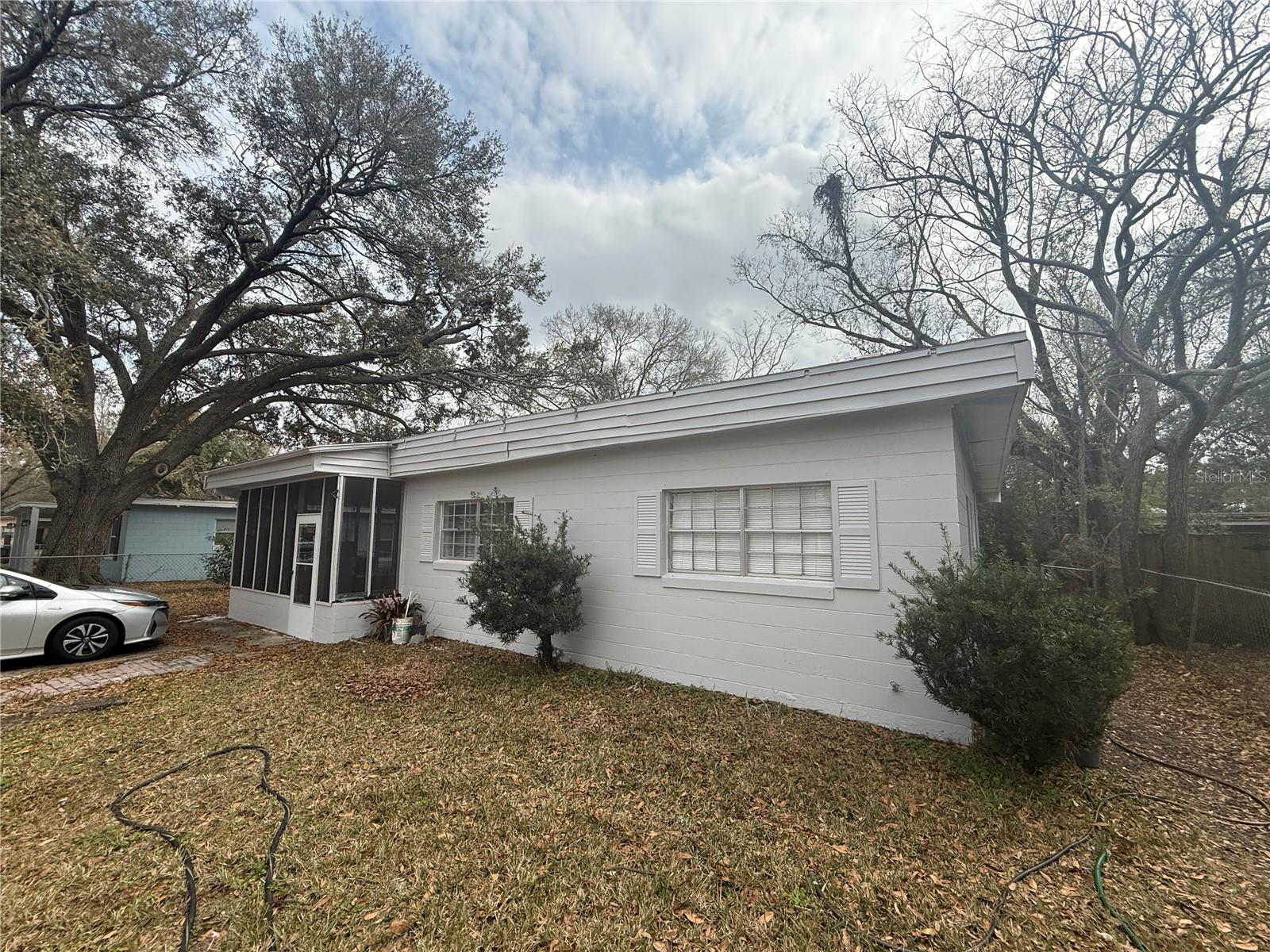 Image 3 of 23 For 139 Mayfair Circle