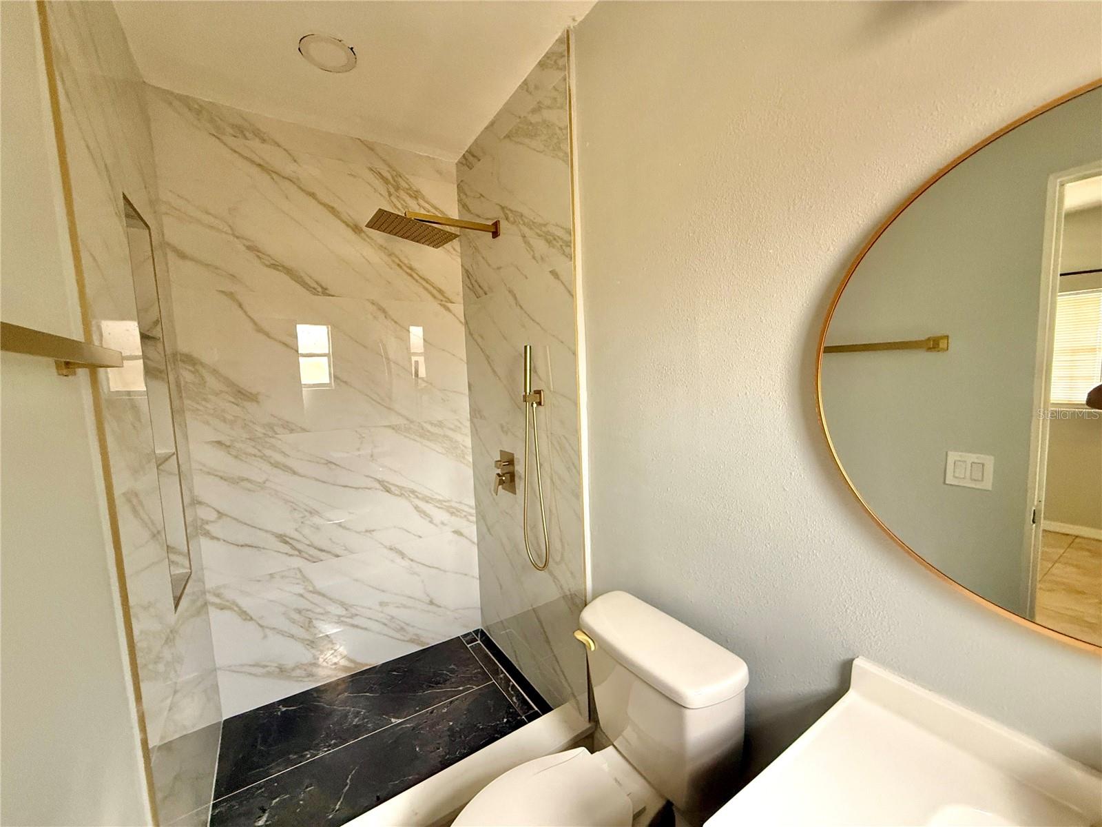 Image 4 of 23 For 139 Mayfair Circle