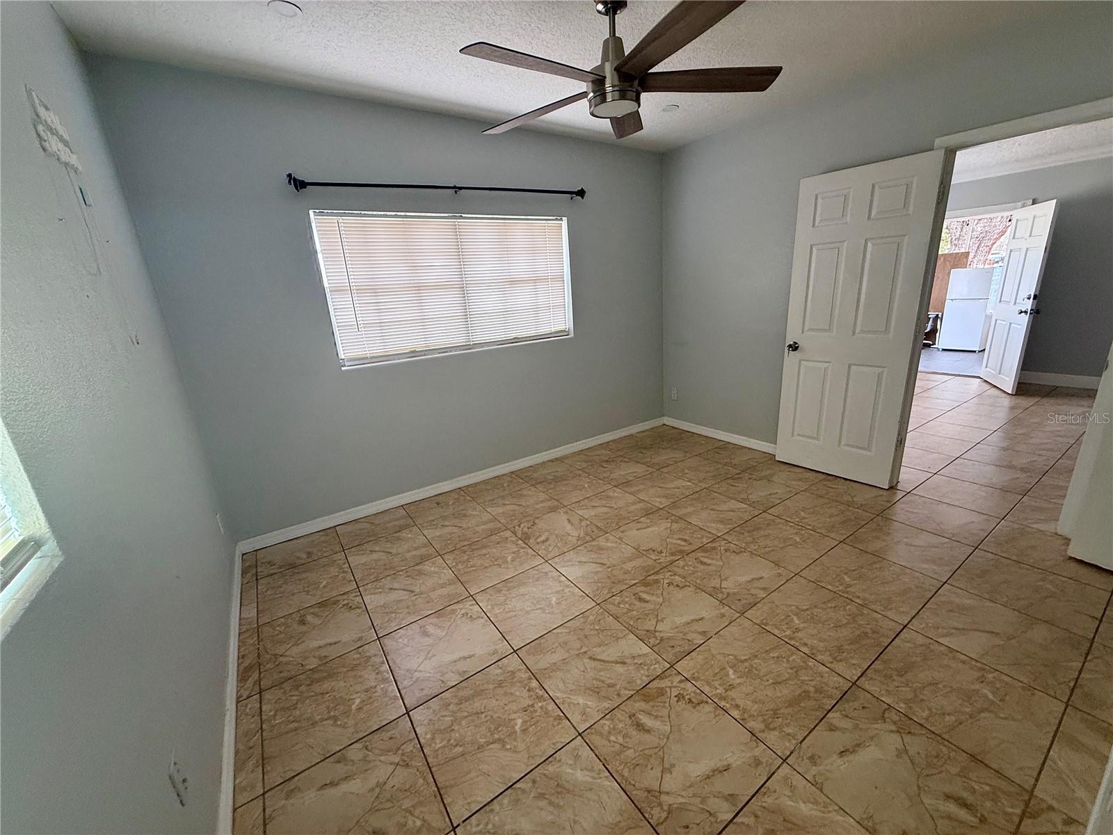 Image 6 of 23 For 139 Mayfair Circle