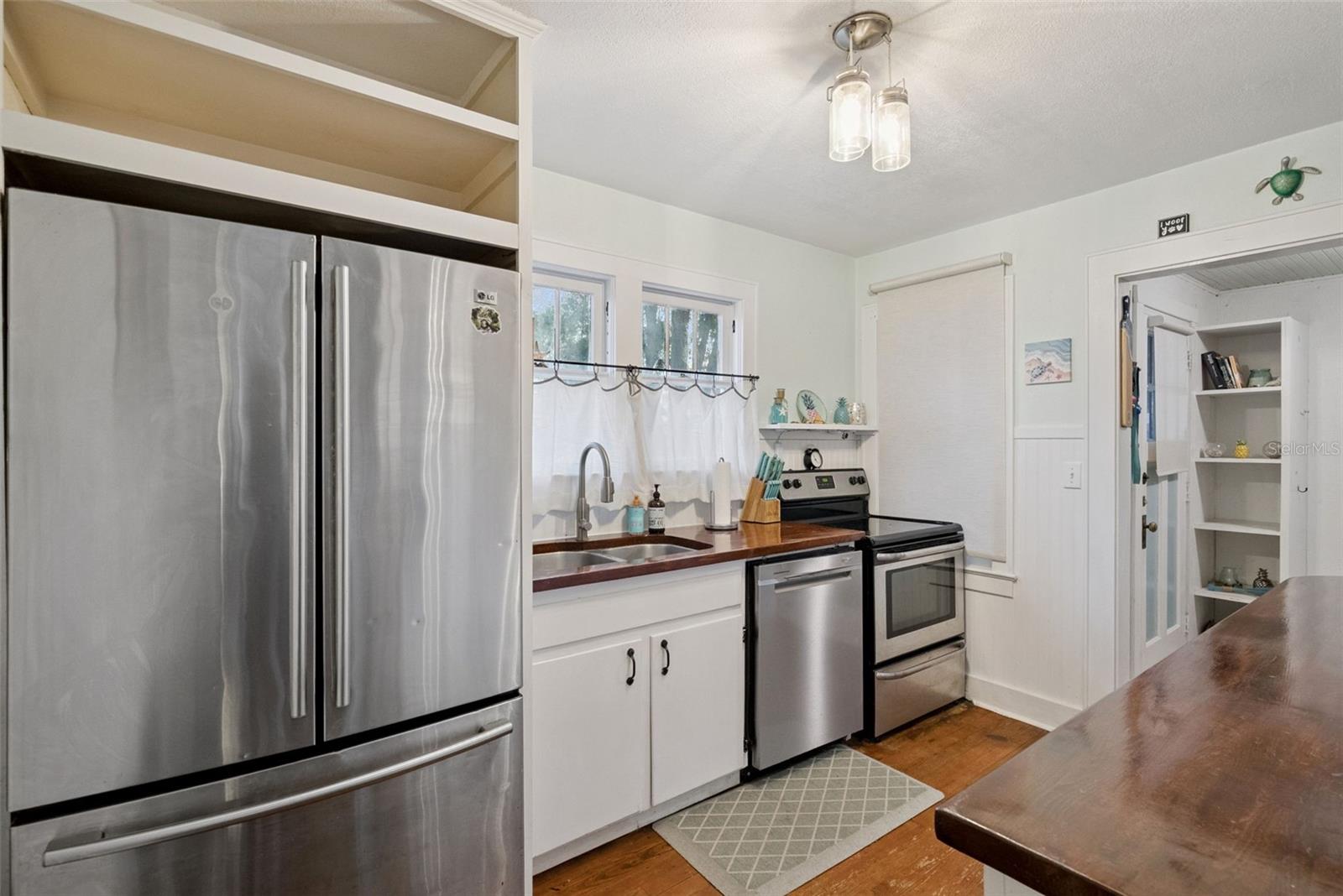 Image 11 of 20 For 250 Orange Place