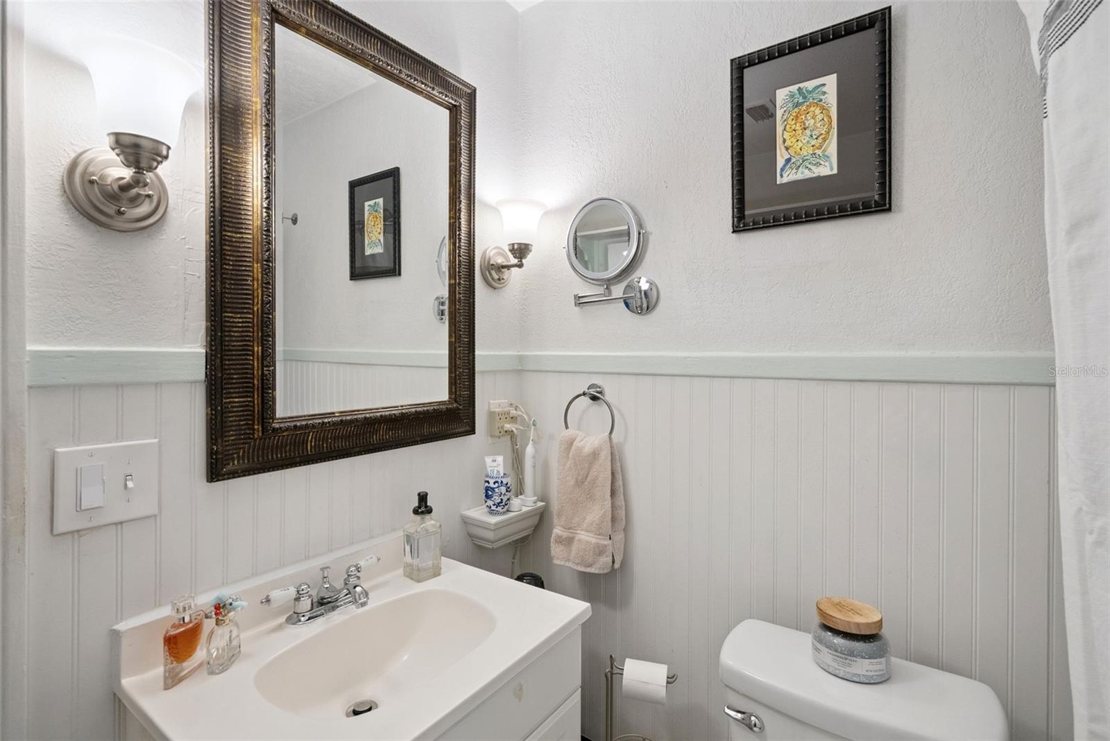 Image 14 of 20 For 250 Orange Place