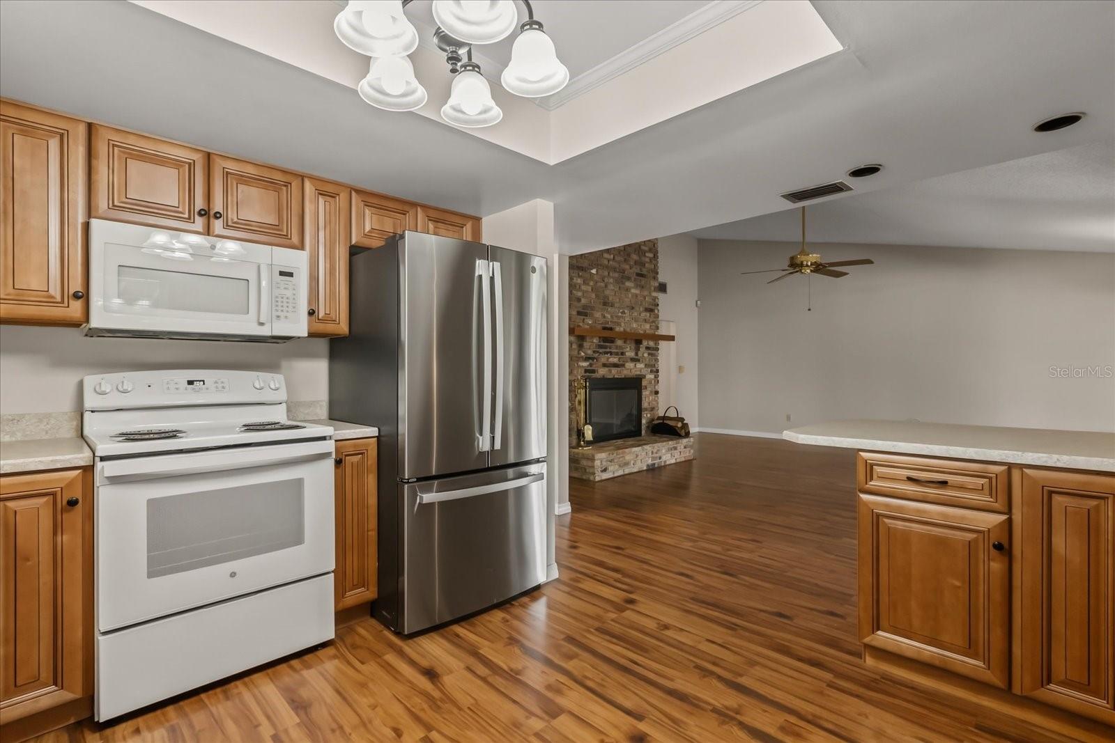 Image 13 of 38 For 2980 Demaret Drive