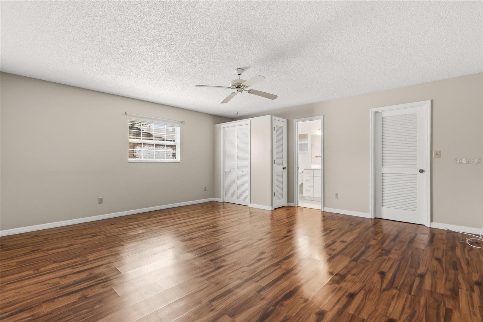 Image 17 of 38 For 2980 Demaret Drive