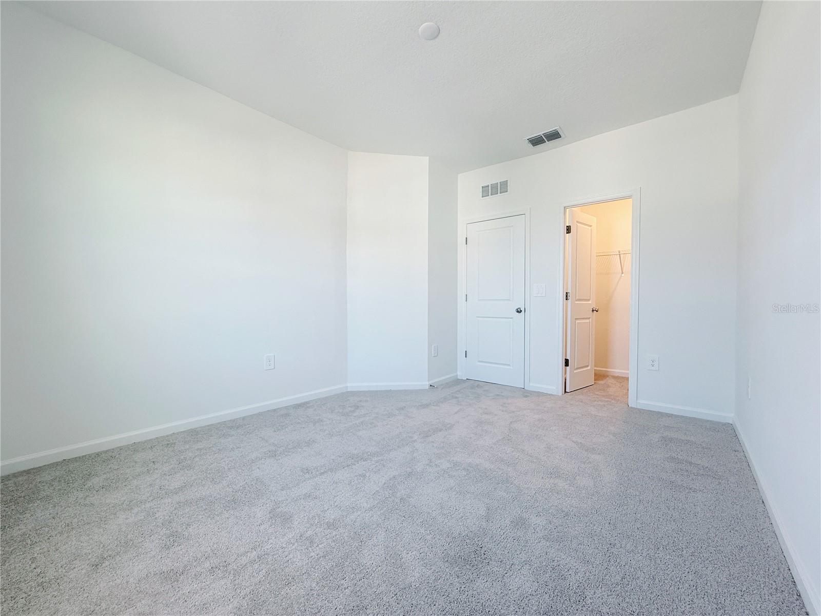 Image 17 of 19 For 388 Sol Vista Drive