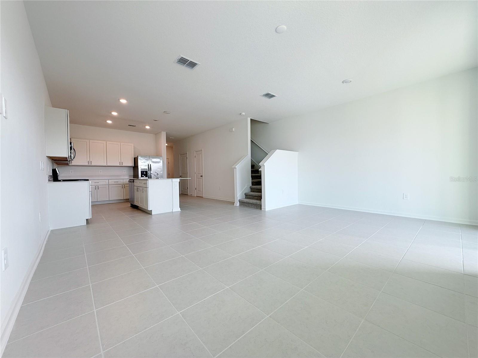 Image 6 of 19 For 388 Sol Vista Drive