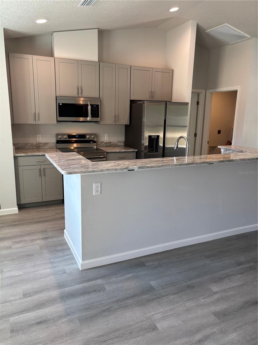 Image 19 of 69 For 2394 Alton Street