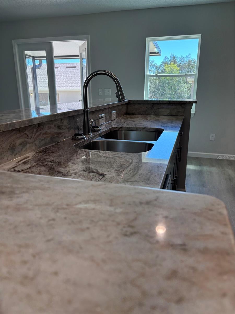 Image 27 of 69 For 2394 Alton Street