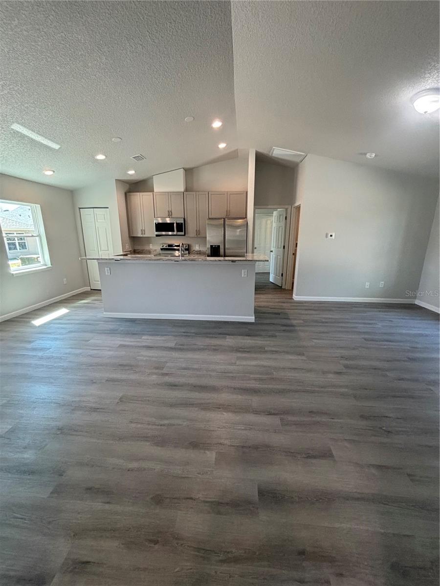 Image 31 of 69 For 2394 Alton Street