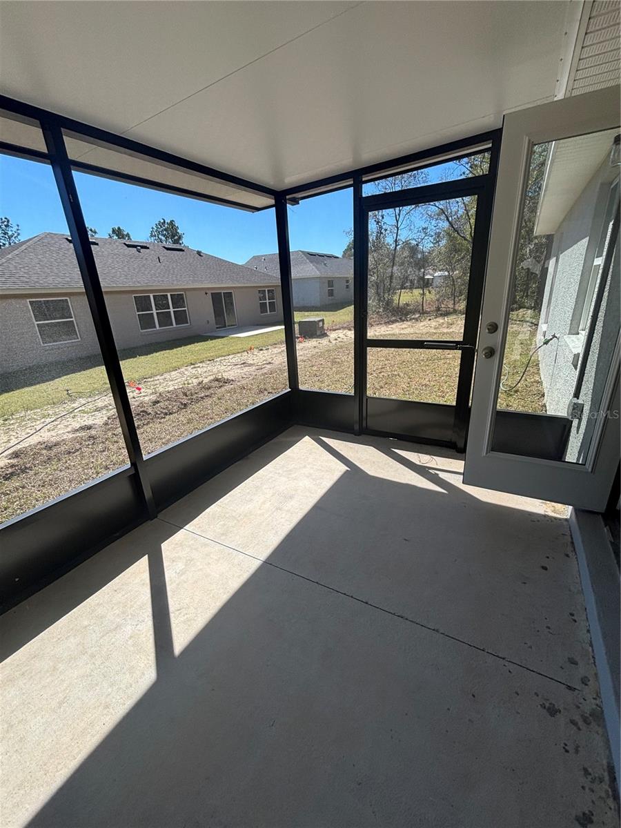 Image 46 of 69 For 2394 Alton Street