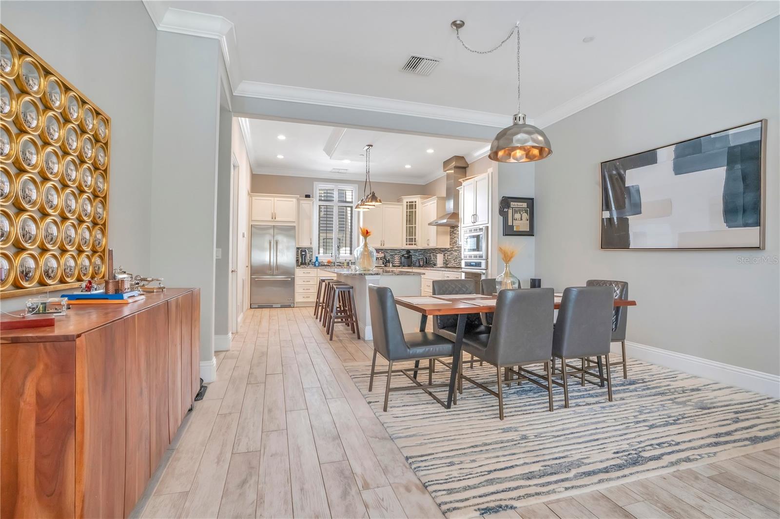 Image 11 of 42 For 665 Jackson Street