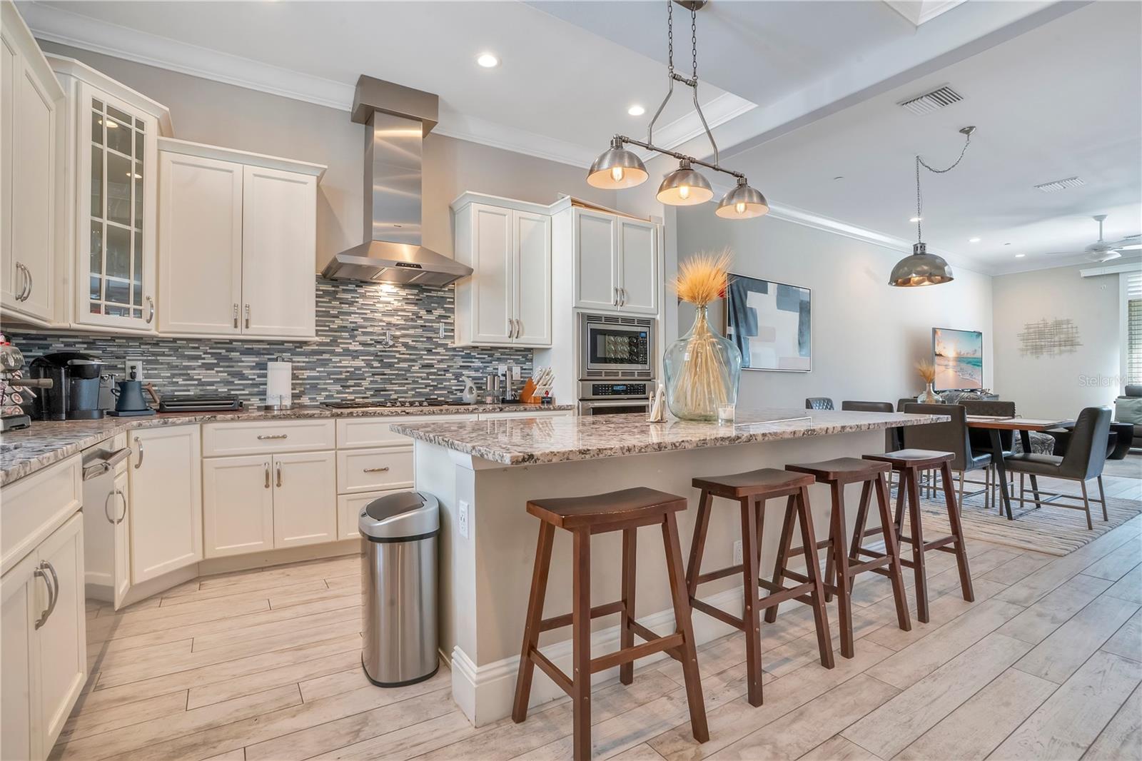 Image 13 of 42 For 665 Jackson Street