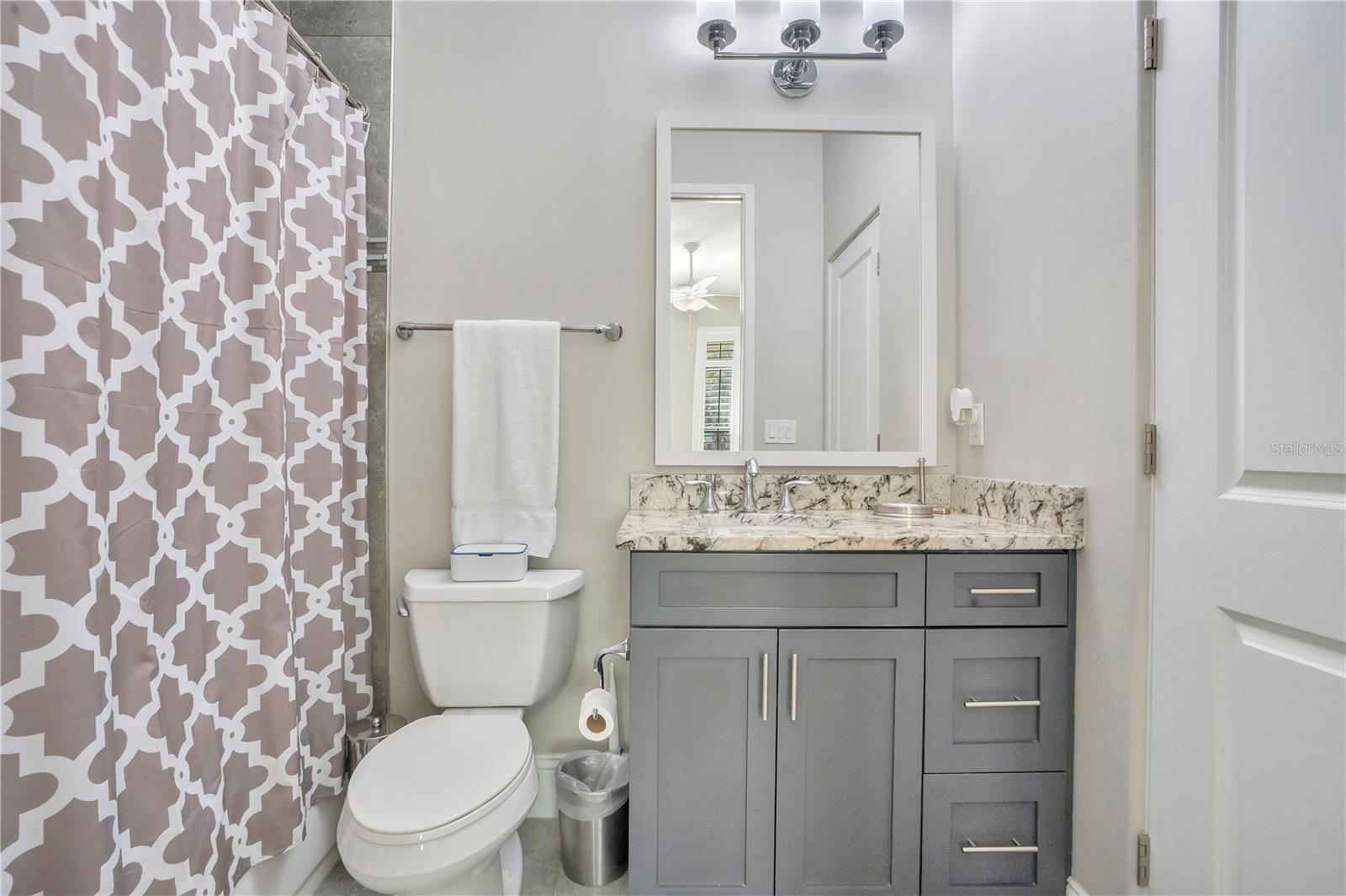 Image 30 of 42 For 665 Jackson Street