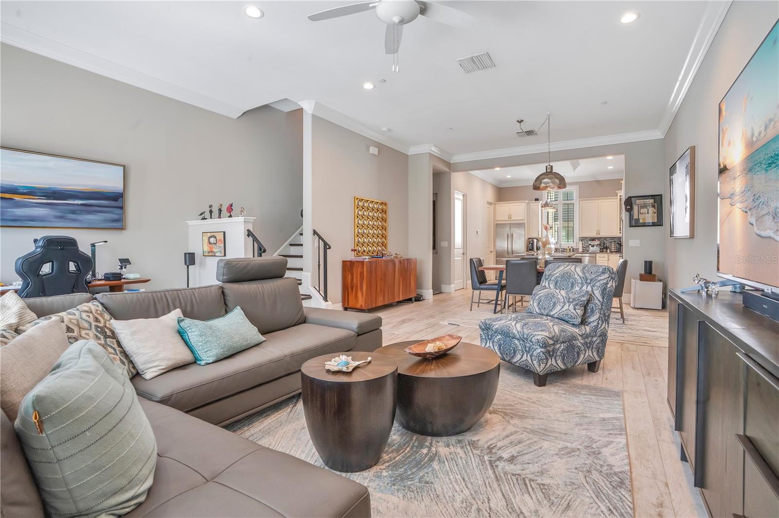 Image 6 of 42 For 665 Jackson Street