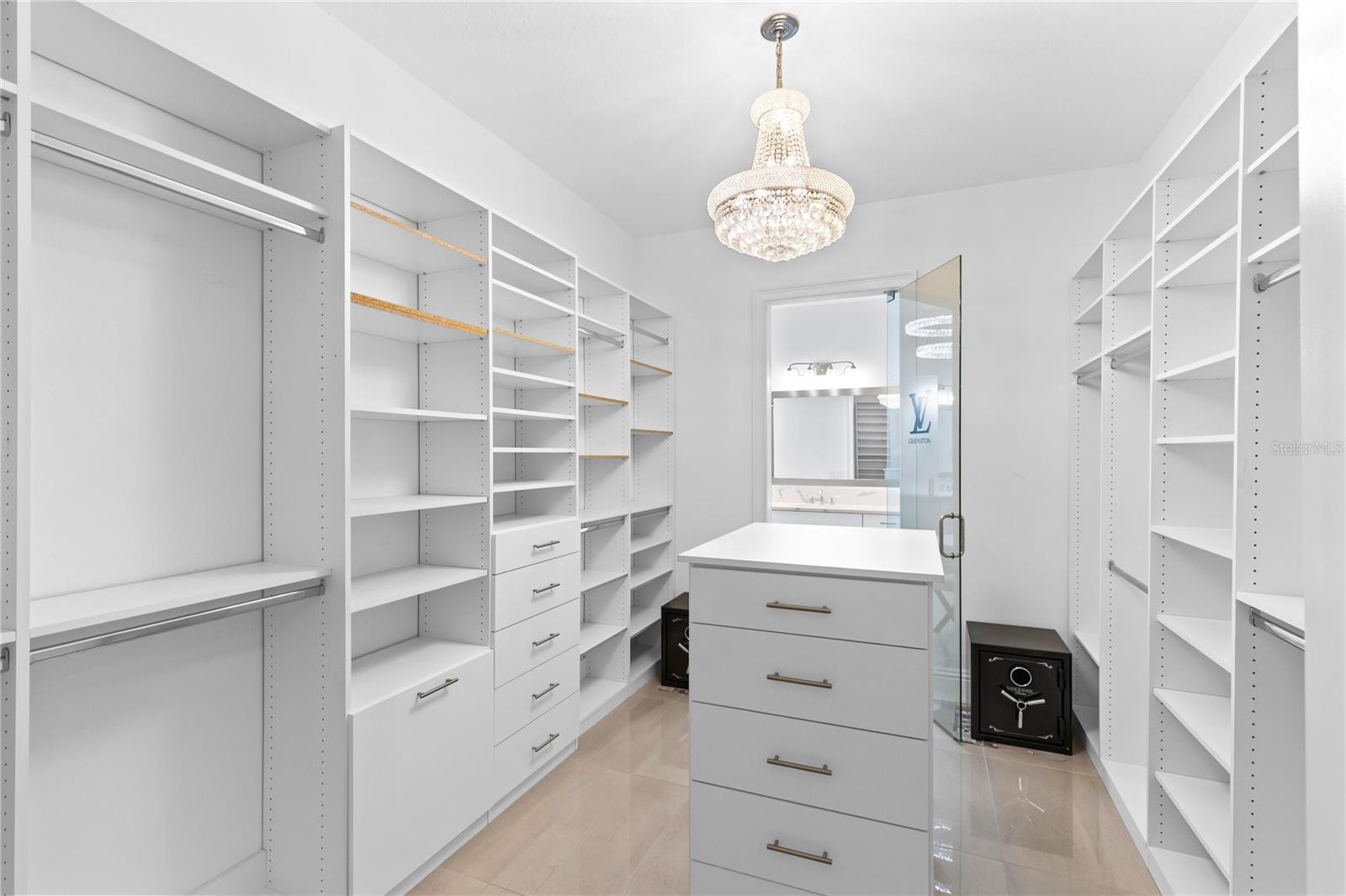 Image 24 of 50 For 13337 Alderley Drive