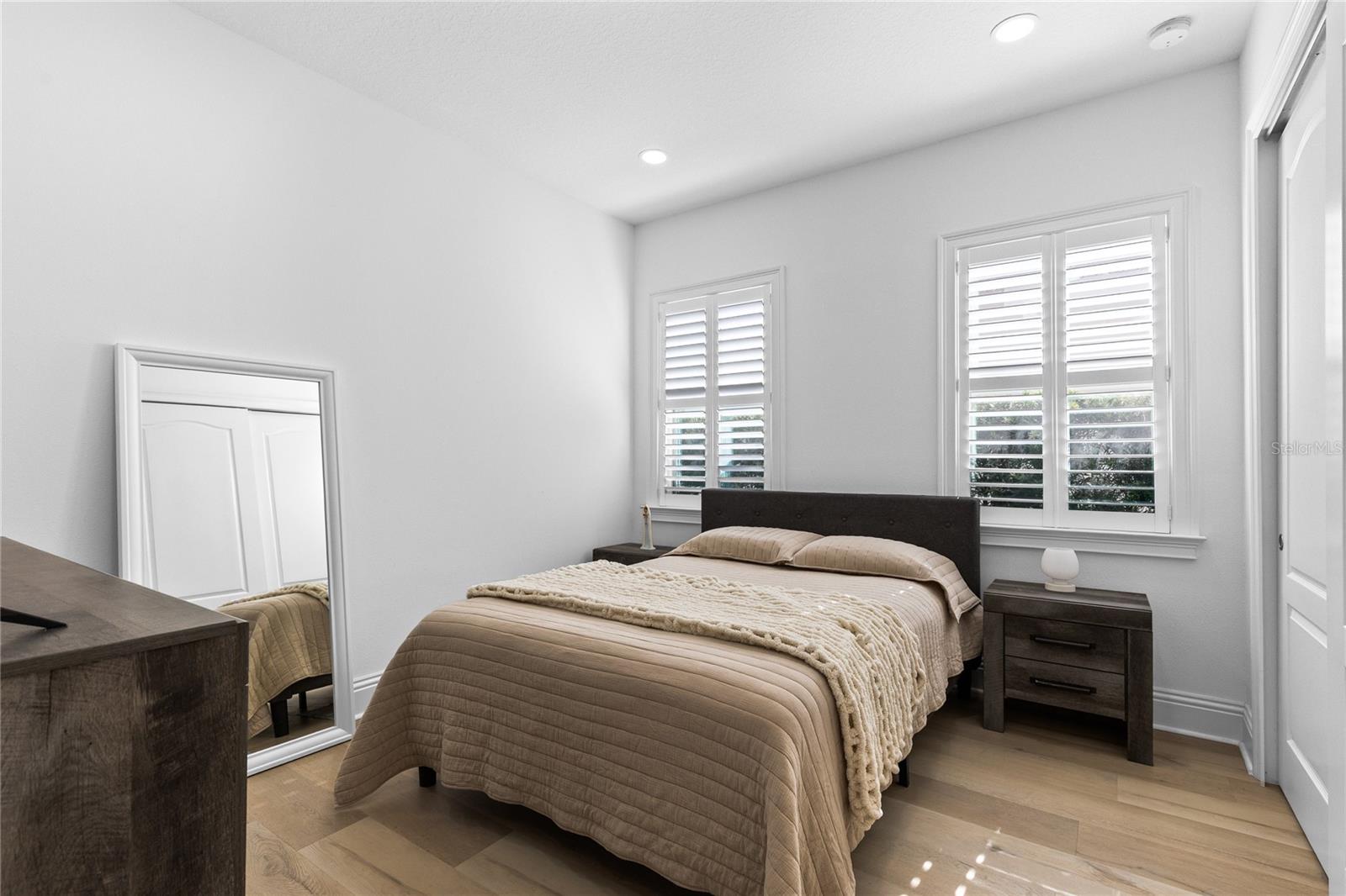 Image 29 of 50 For 13337 Alderley Drive