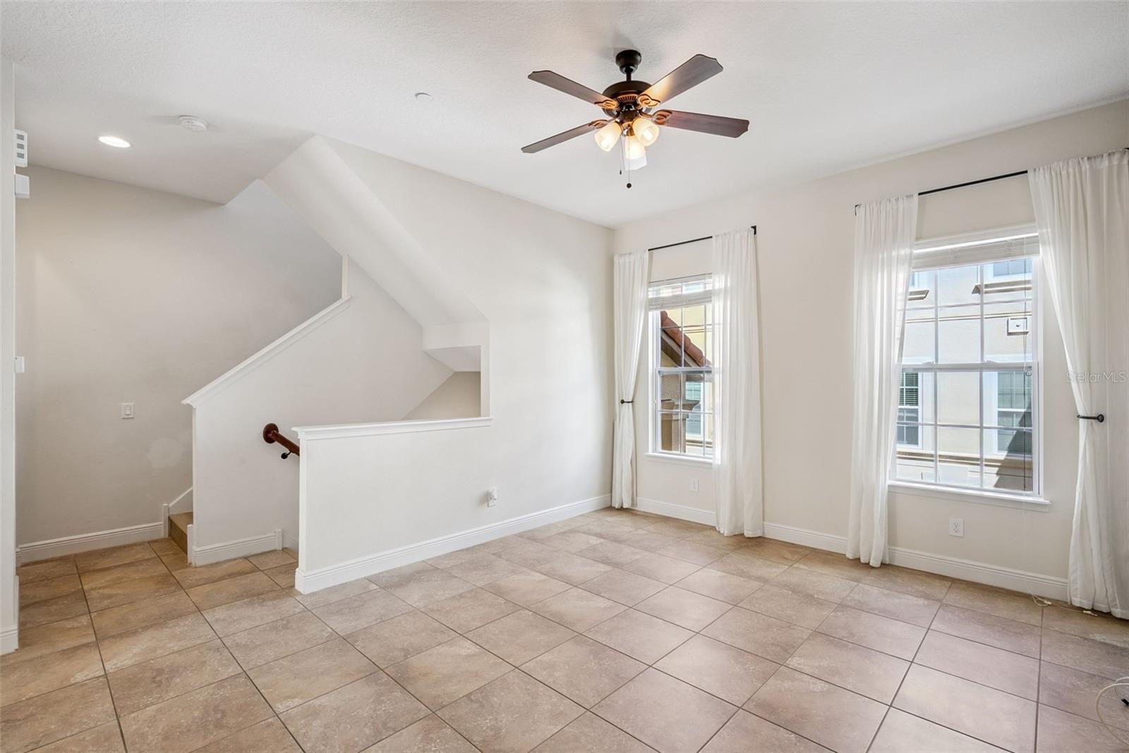 Image 16 of 50 For 653 Pavia Loop