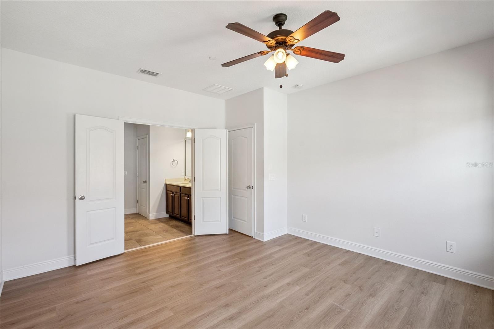 Image 22 of 50 For 653 Pavia Loop