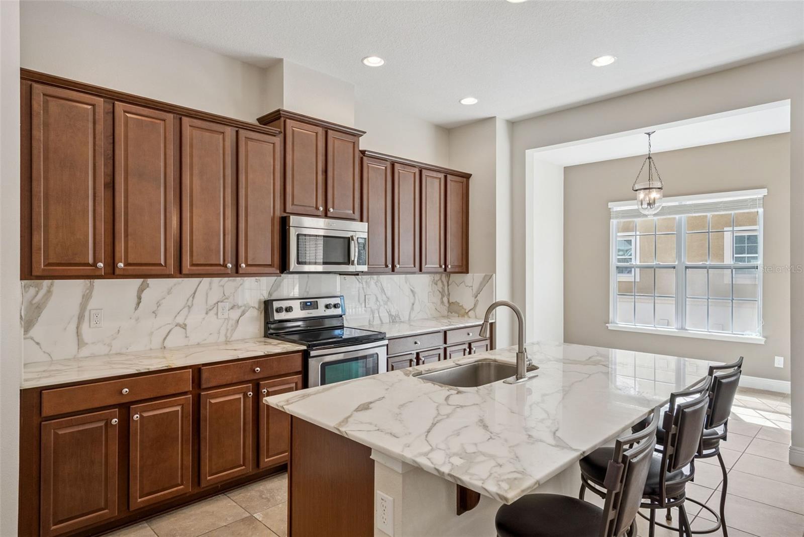 Image 3 of 50 For 653 Pavia Loop