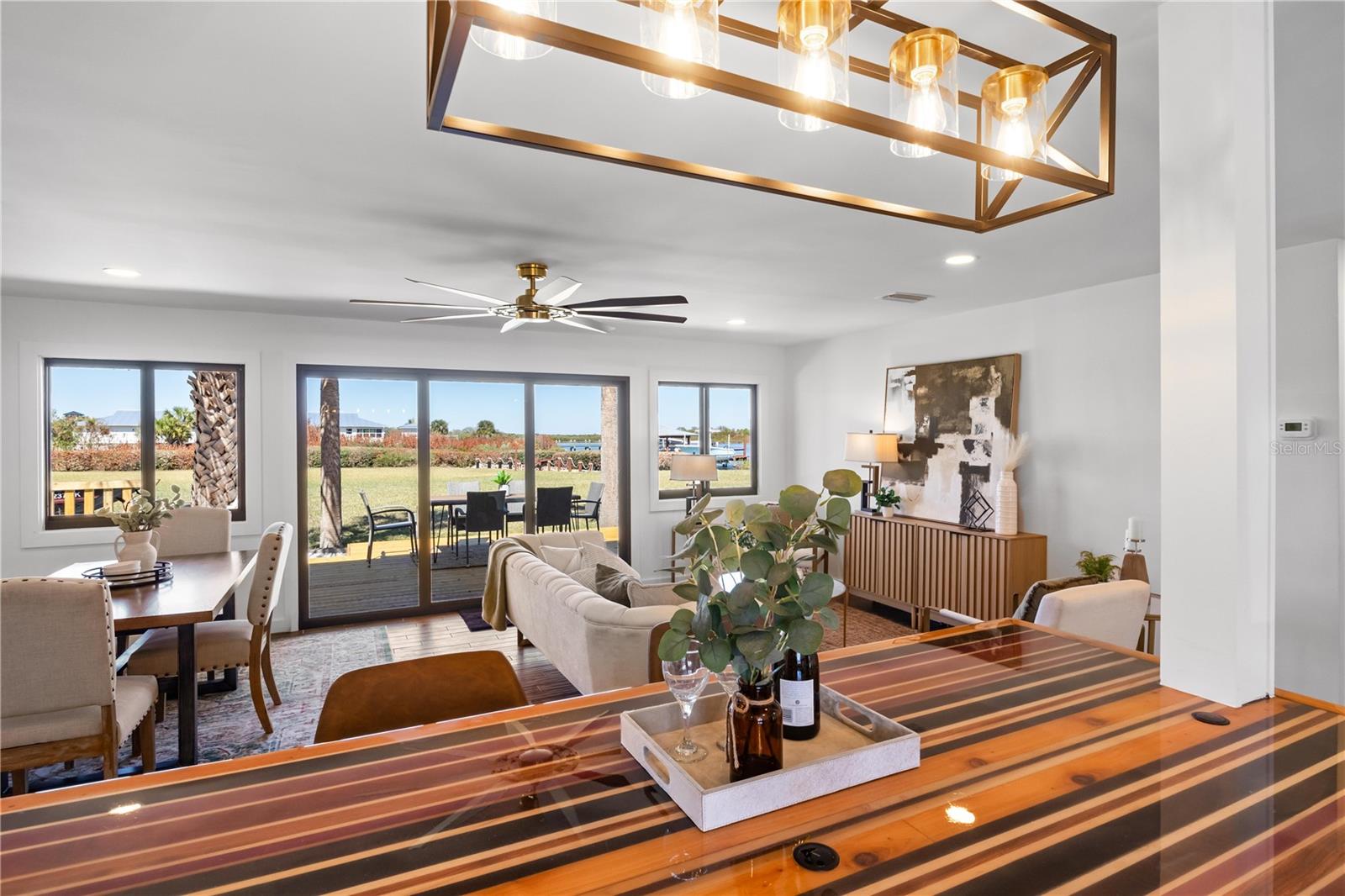 Image 12 of 61 For 203 Parkwood Lane