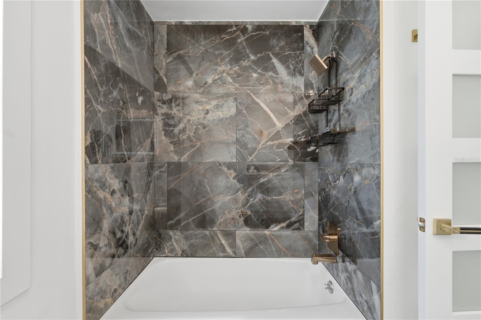 Image 51 of 61 For 203 Parkwood Lane