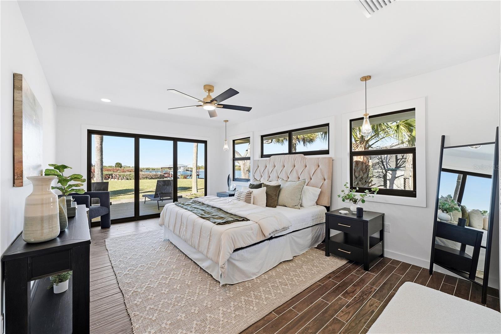 Image 55 of 61 For 203 Parkwood Lane