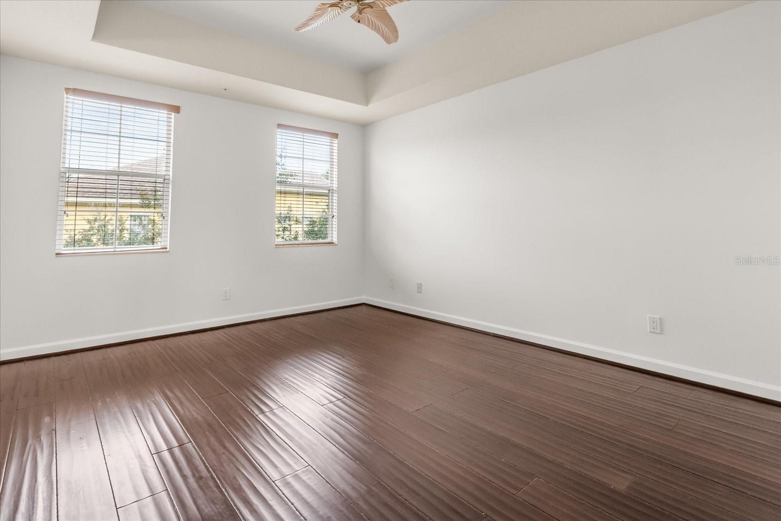 Image 21 of 39 For 1125 Bolton Place