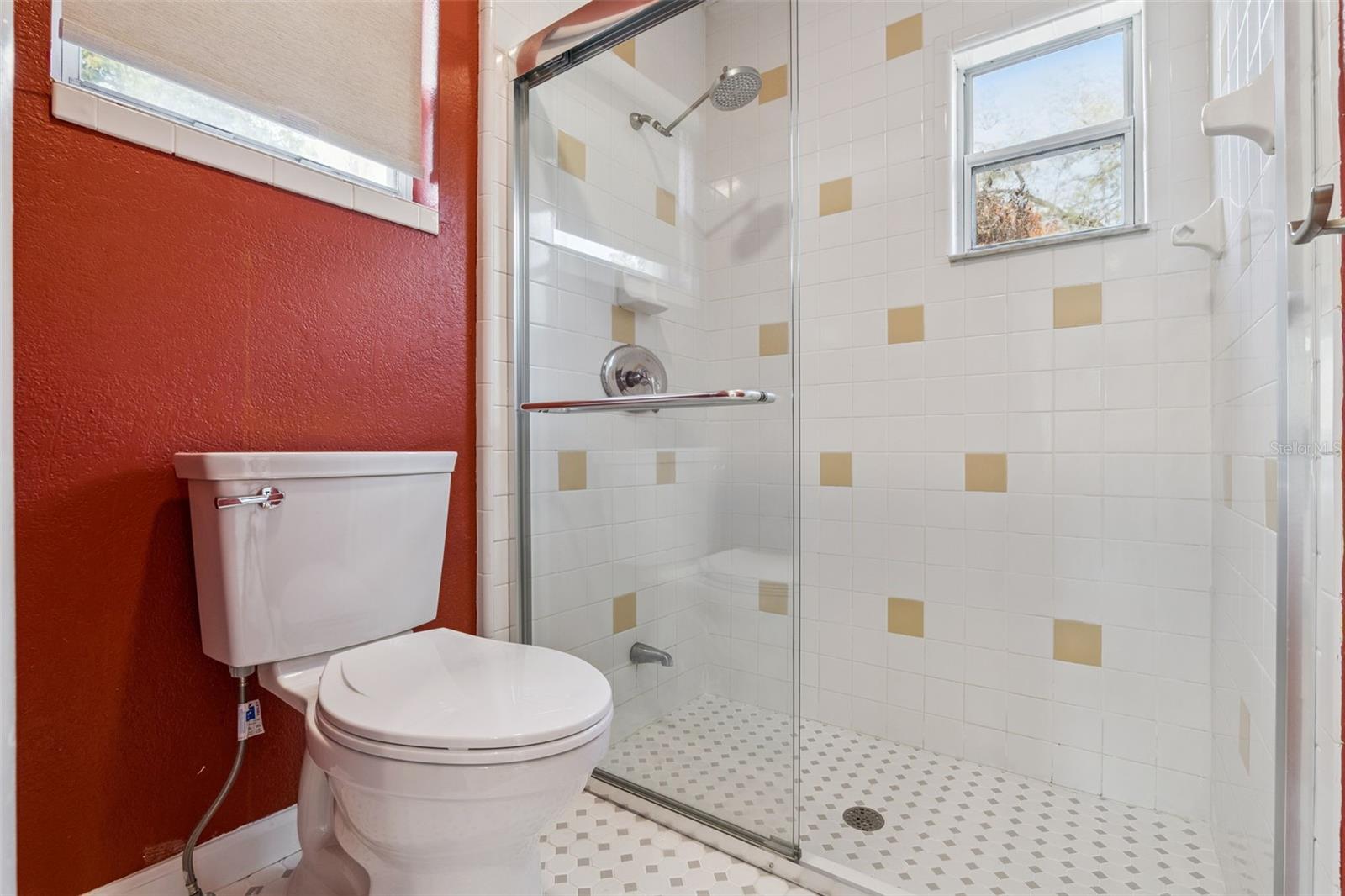 Image 18 of 31 For 3258 Orange Avenue