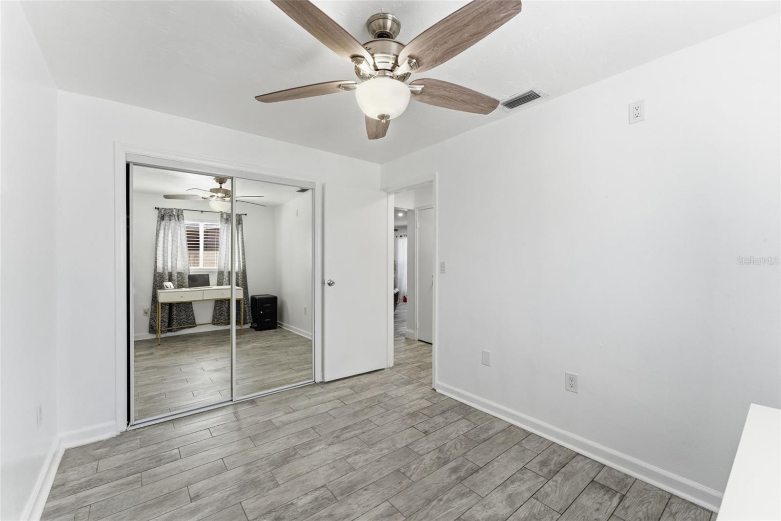 Image 15 of 37 For 2511 87th Avenue