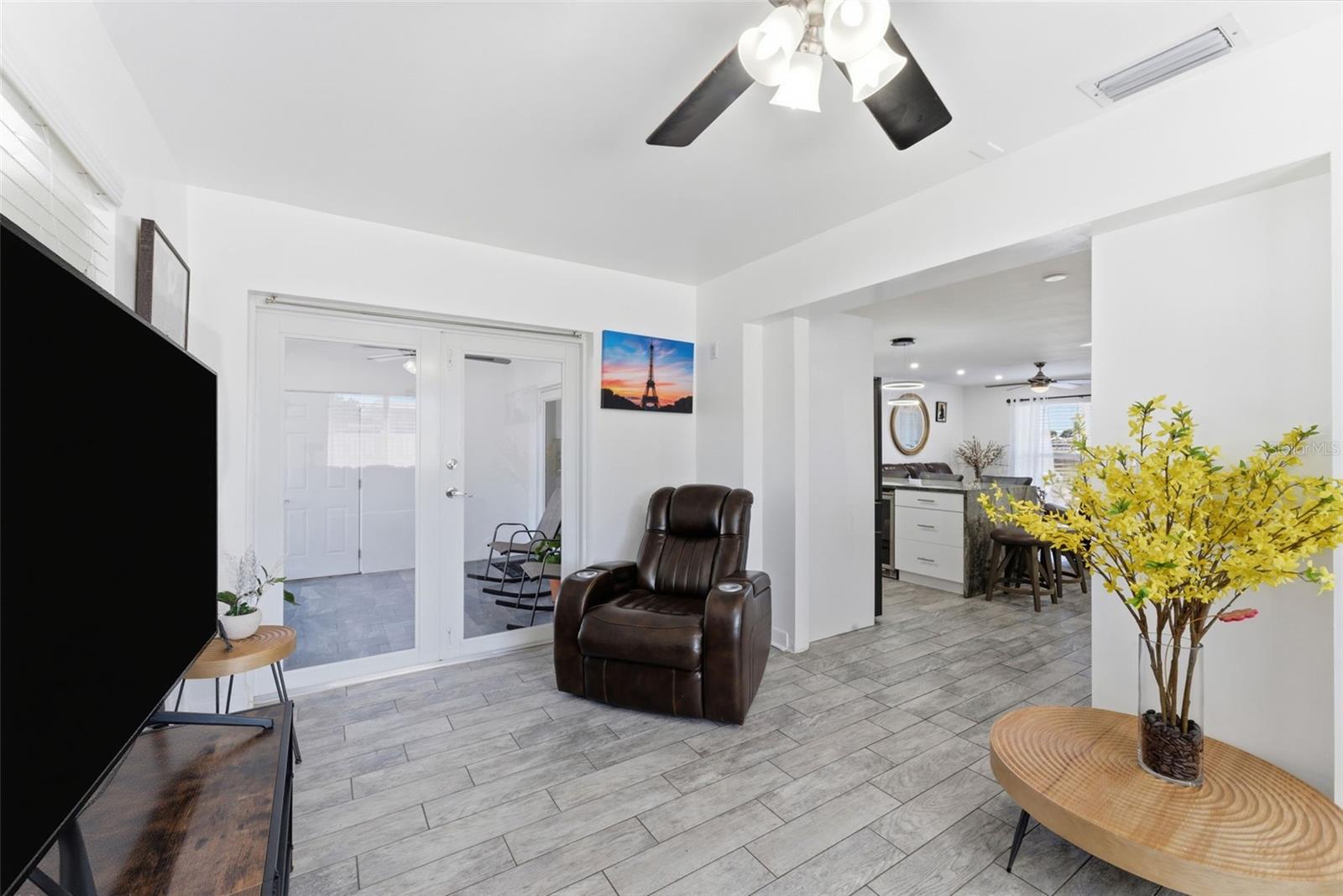 Image 9 of 37 For 2511 87th Avenue