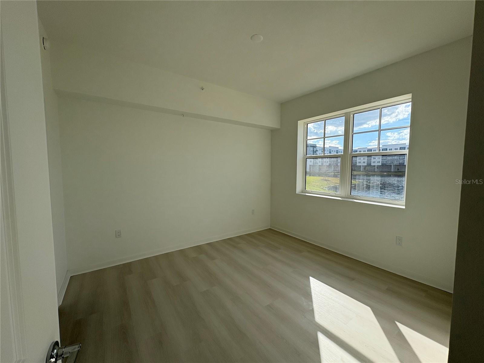 Image 9 of 14 For 5587 Millenia Park Blvd  121