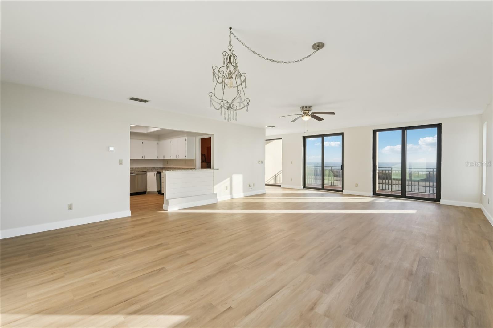 Image 10 of 26 For 2127 Ocean Shore Boulevard