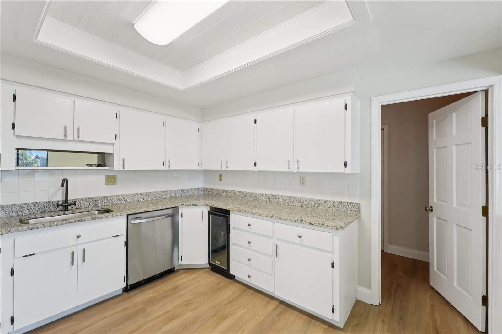 Image 14 of 26 For 2127 Ocean Shore Boulevard