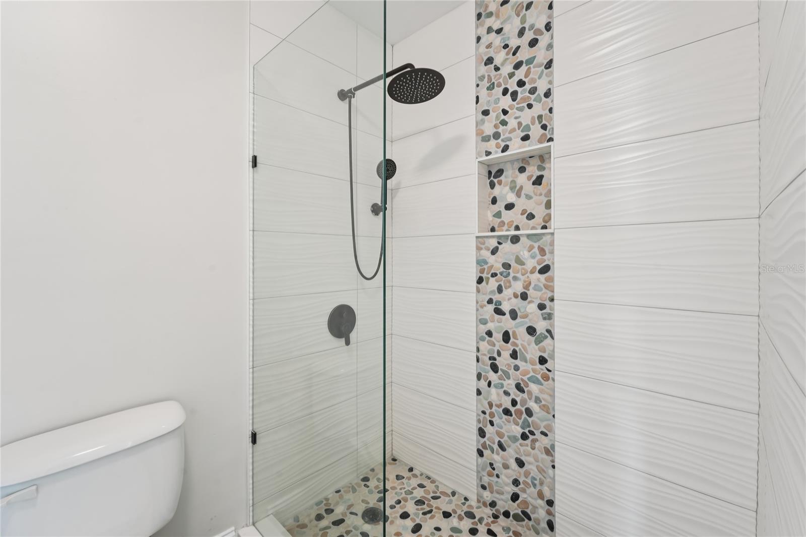 Image 17 of 26 For 2127 Ocean Shore Boulevard