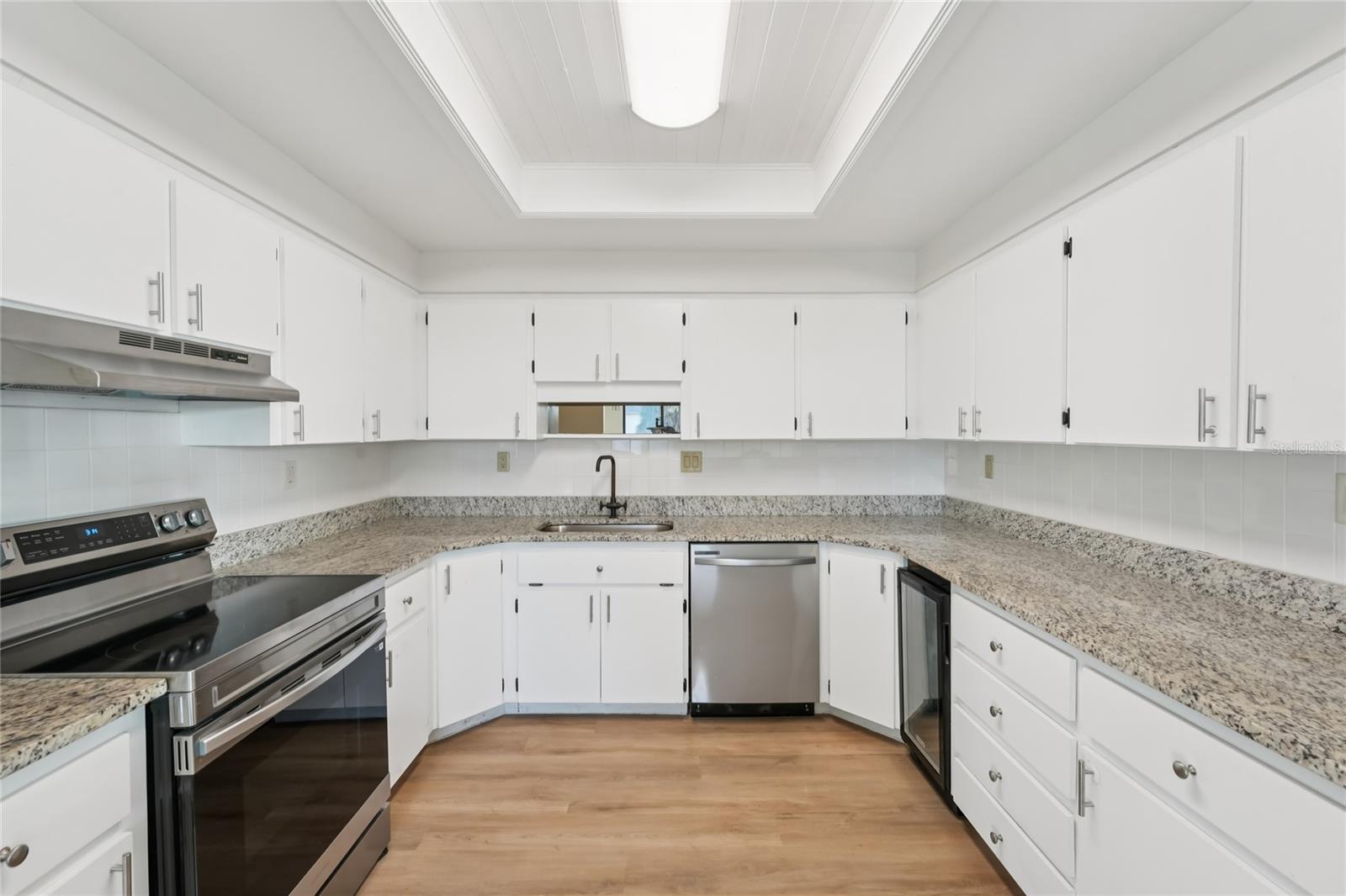 Image 3 of 26 For 2127 Ocean Shore Boulevard