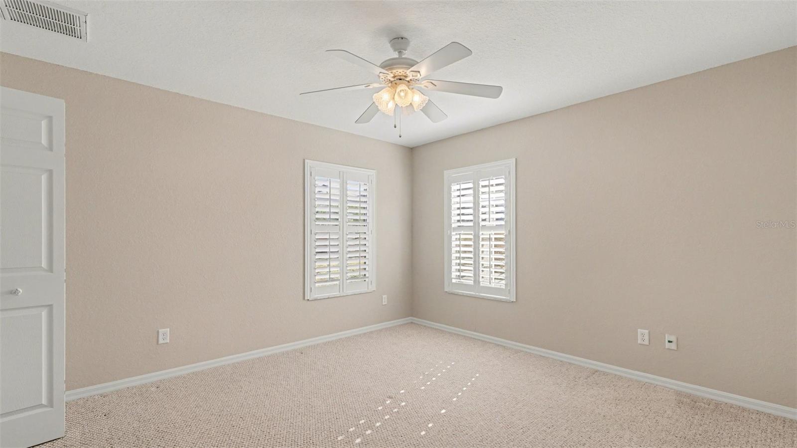 Image 25 of 41 For 11092 174th Loop